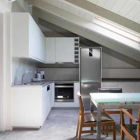 Apartment Zoe's - Modern By The Port & *