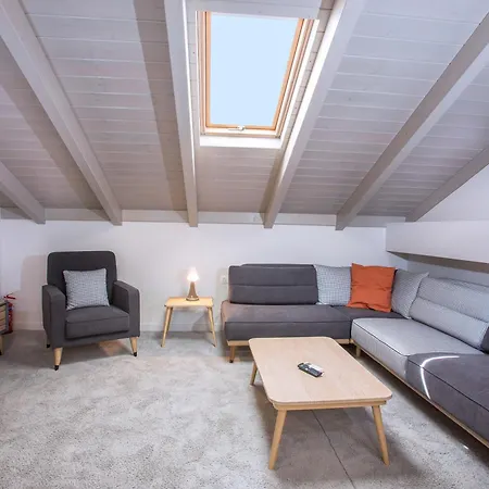 Apartment Zoe's - Modern By The Port & *