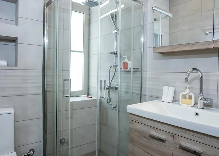 Zoe's - Modern By The Port & Appartamento *