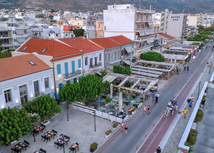 Zoe's - Modern By The Port & Appartamento Karystos (Evia)